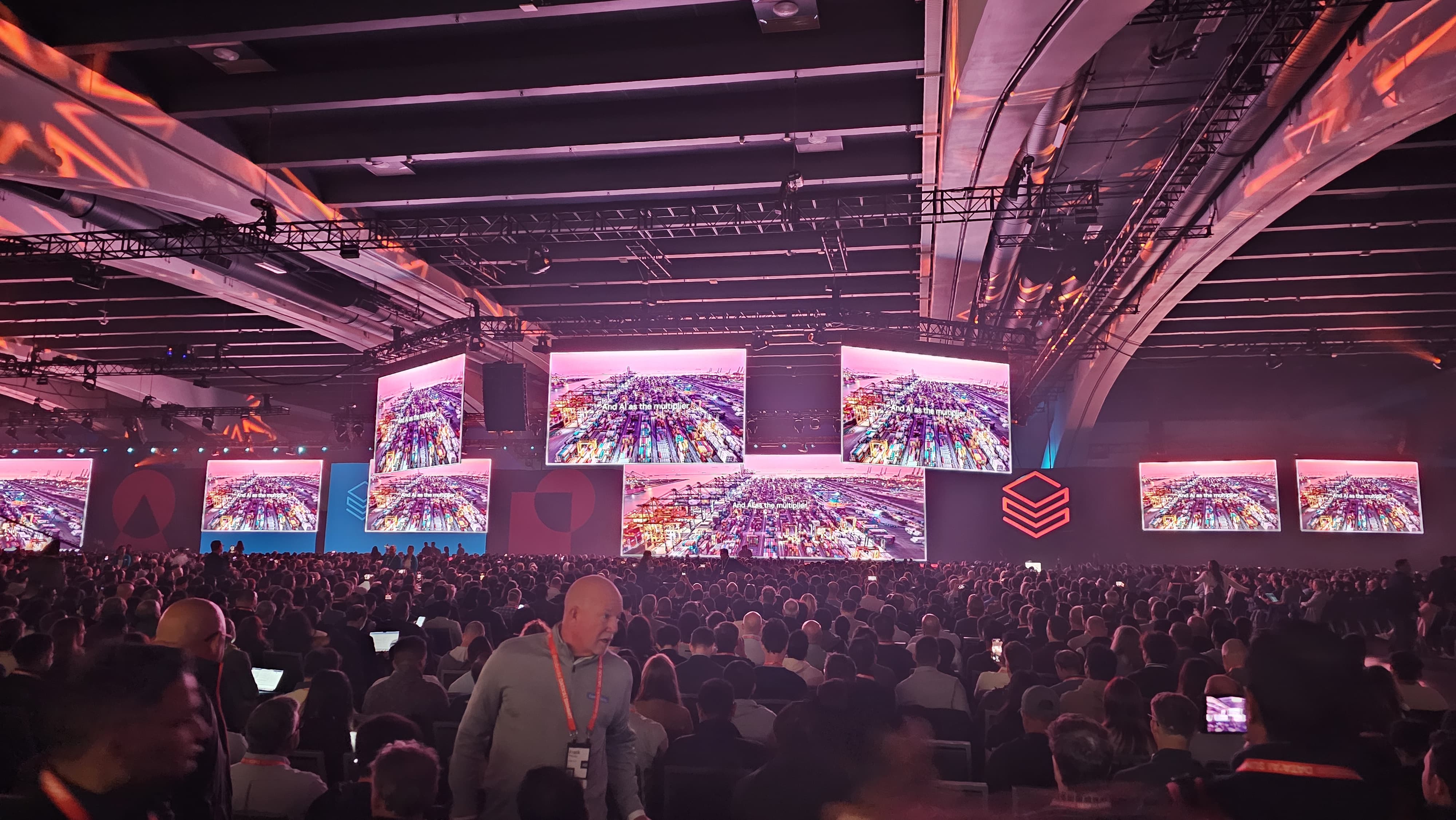 The crowd.jpg